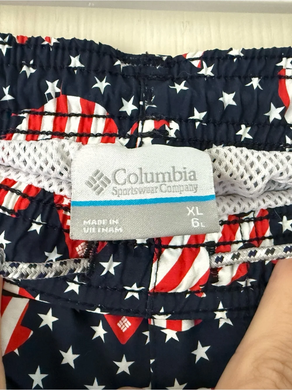 Columbia men’s swim